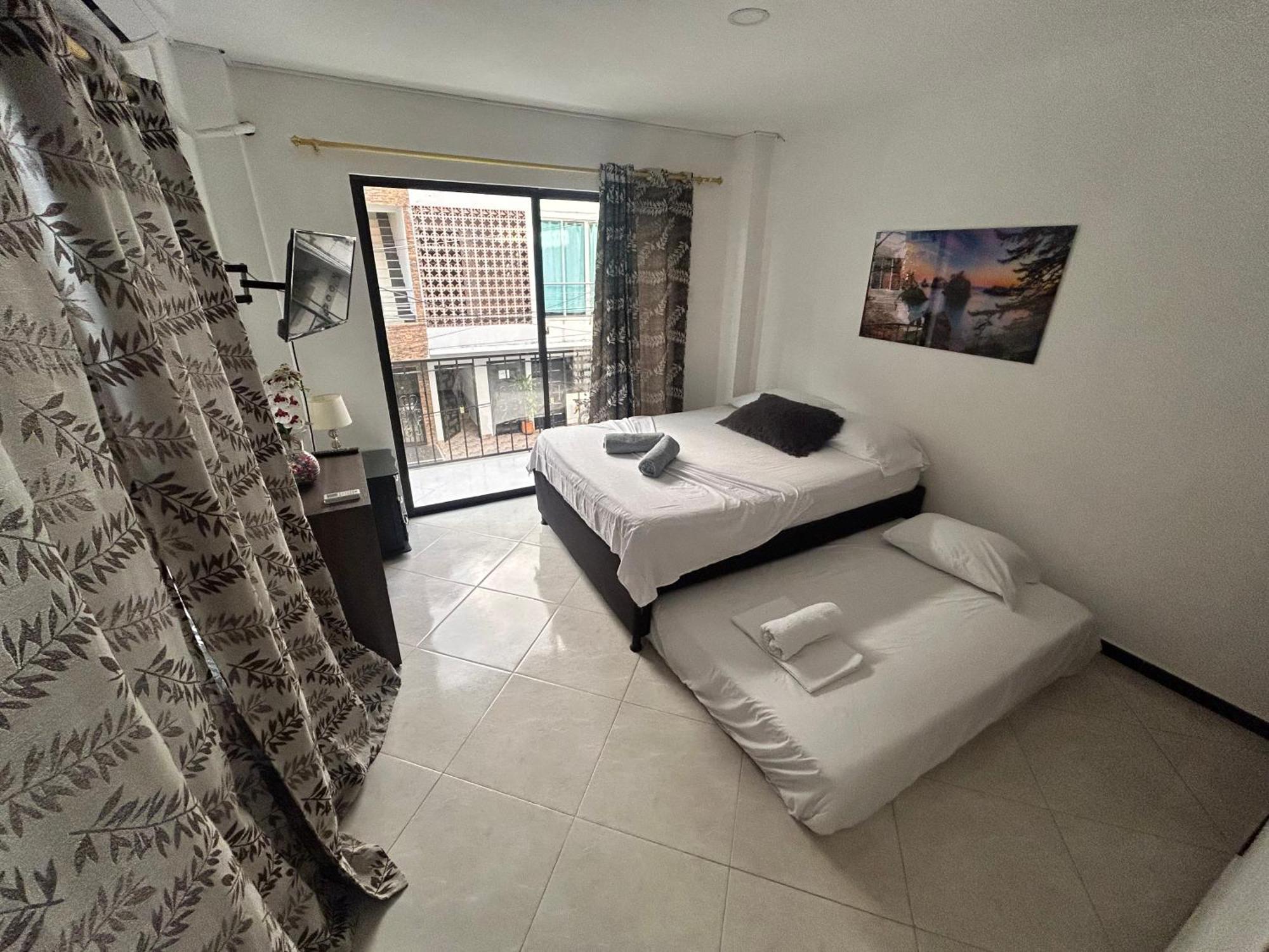 Hotel Sg Doradal ภายนอก รูปภาพ
